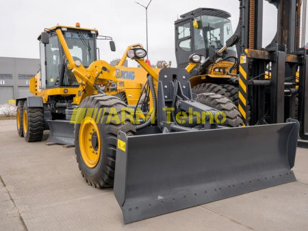 Автогрейдер XCMG GR2153A 